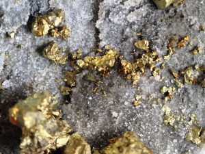 Gold Extraction Methods From Three Types of Ore