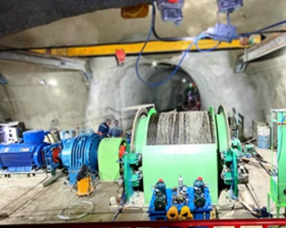 JKB explosion-proof mine hoist