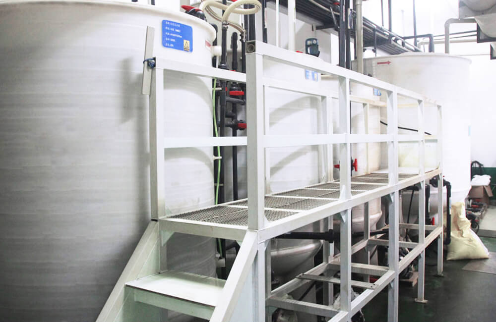 Tin stripping waste liquid recycling system