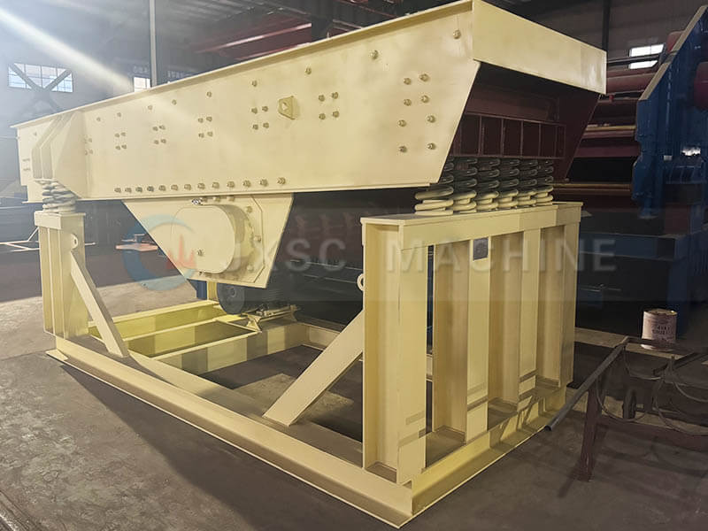 Vibrating feeder