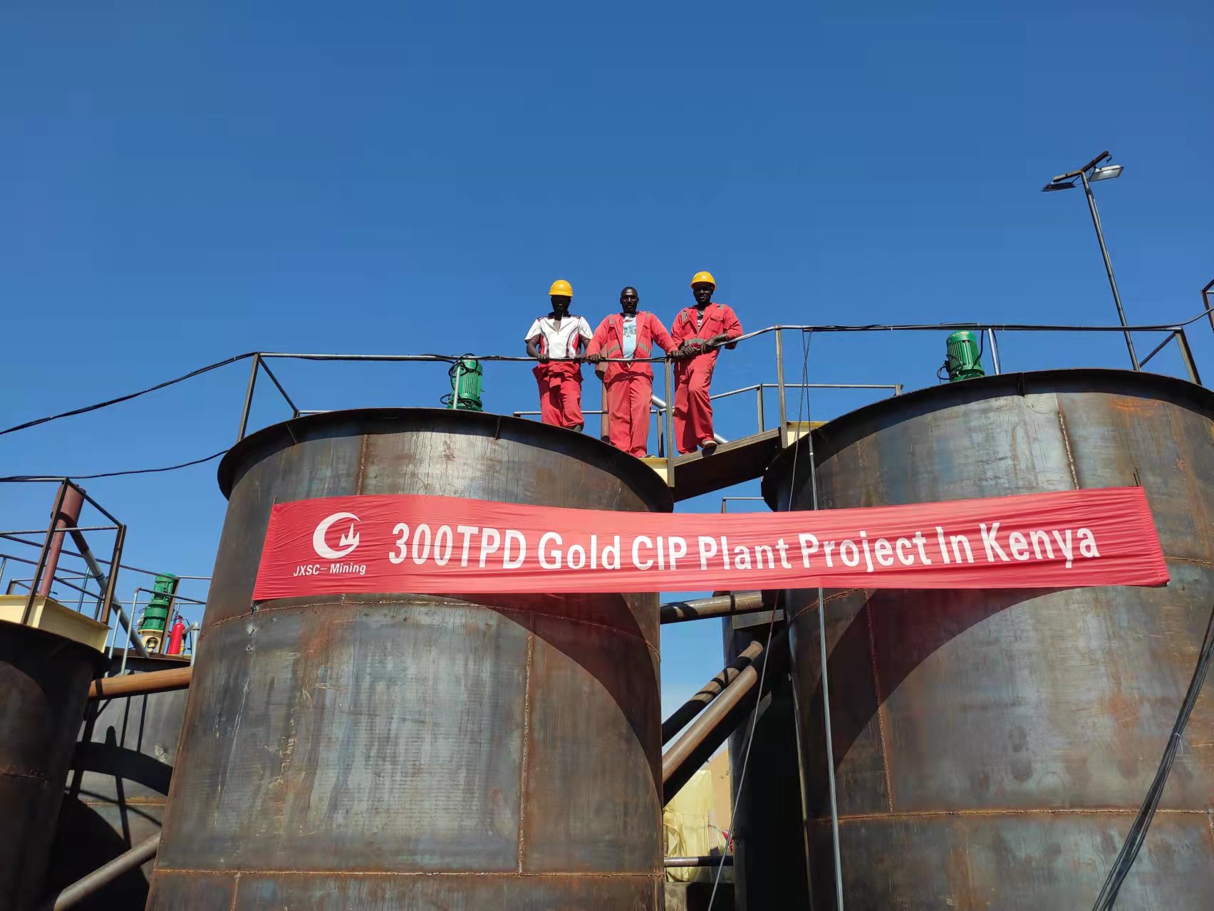 200 TPH gold cip plant supported by jxsc mining machinery